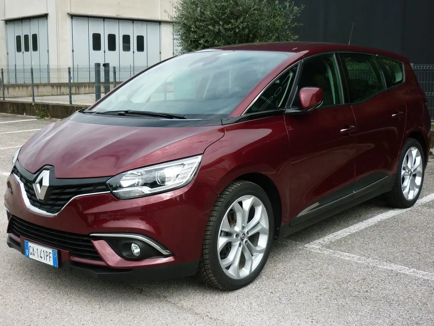 Renault Grand Scenic PREZZO REALE 1.7 blue dci Sport Edition2 150cv Červená - 1