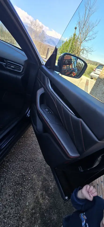 Maserati Levante 2021