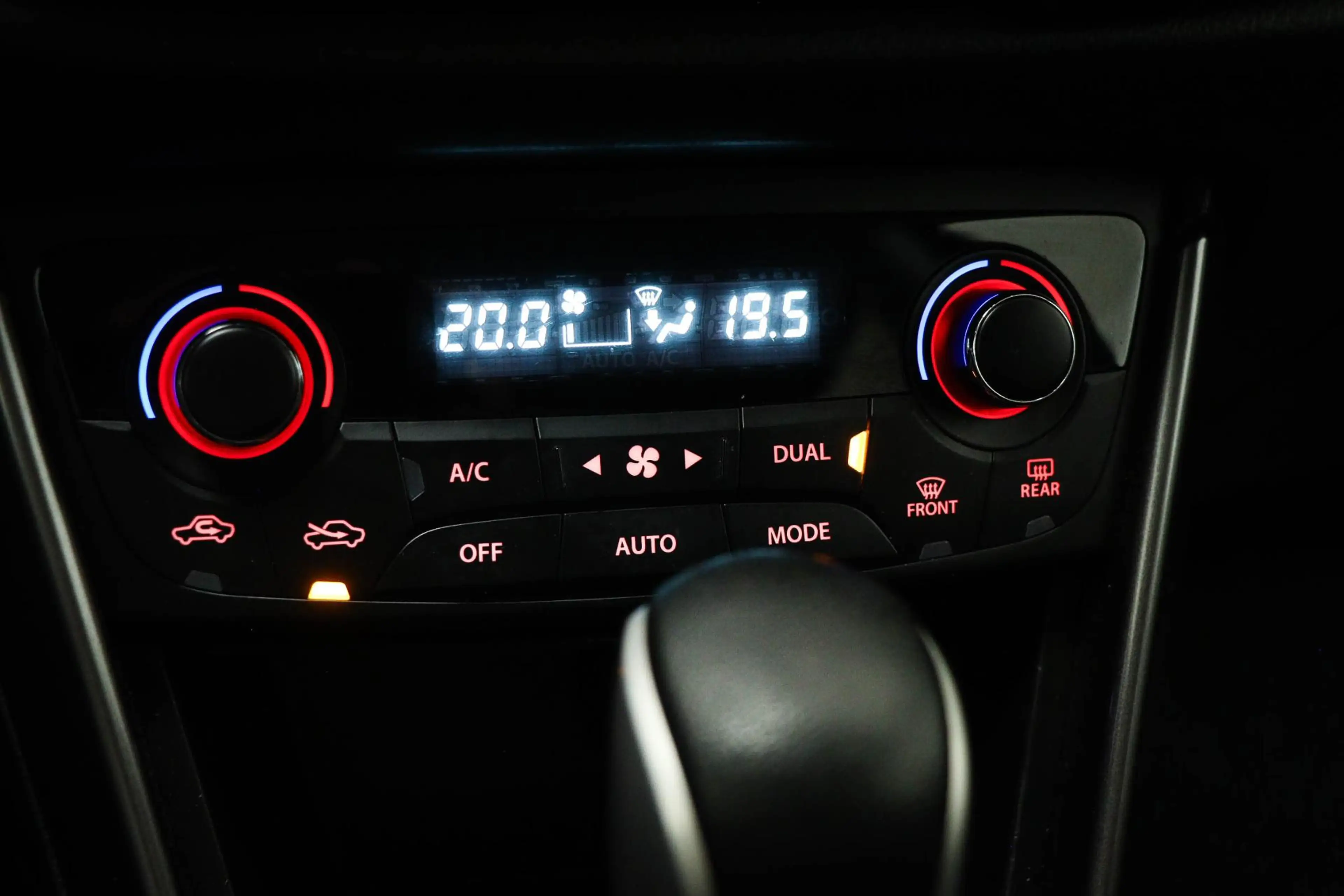 Suzuki S-Cross 1.4 Boosterjet Select Smart Hybrid | CLIMA | STOEL — photo 36
