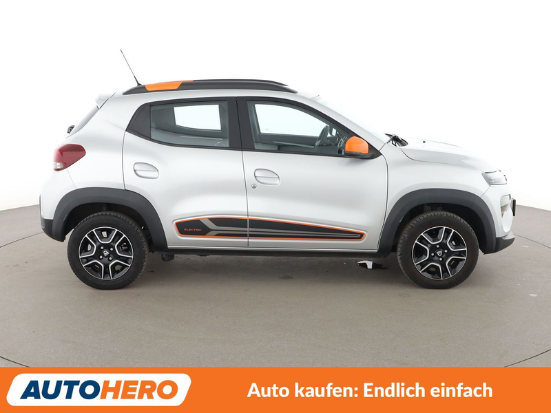 Dacia Spring electric drive 33 kW Comfort Plus Aut.*TEMPO*PDC* — photo 7