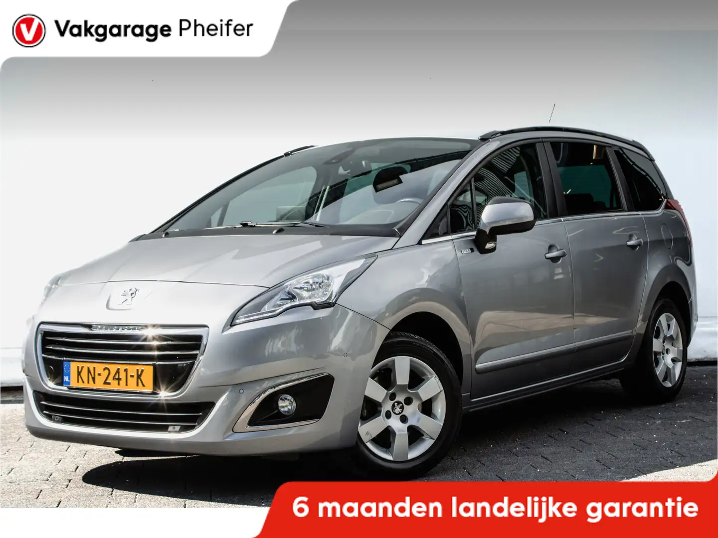 Peugeot 5008 1.2 PureTech Style 5p. Full map navigatie/ Cruise Grijs - 1