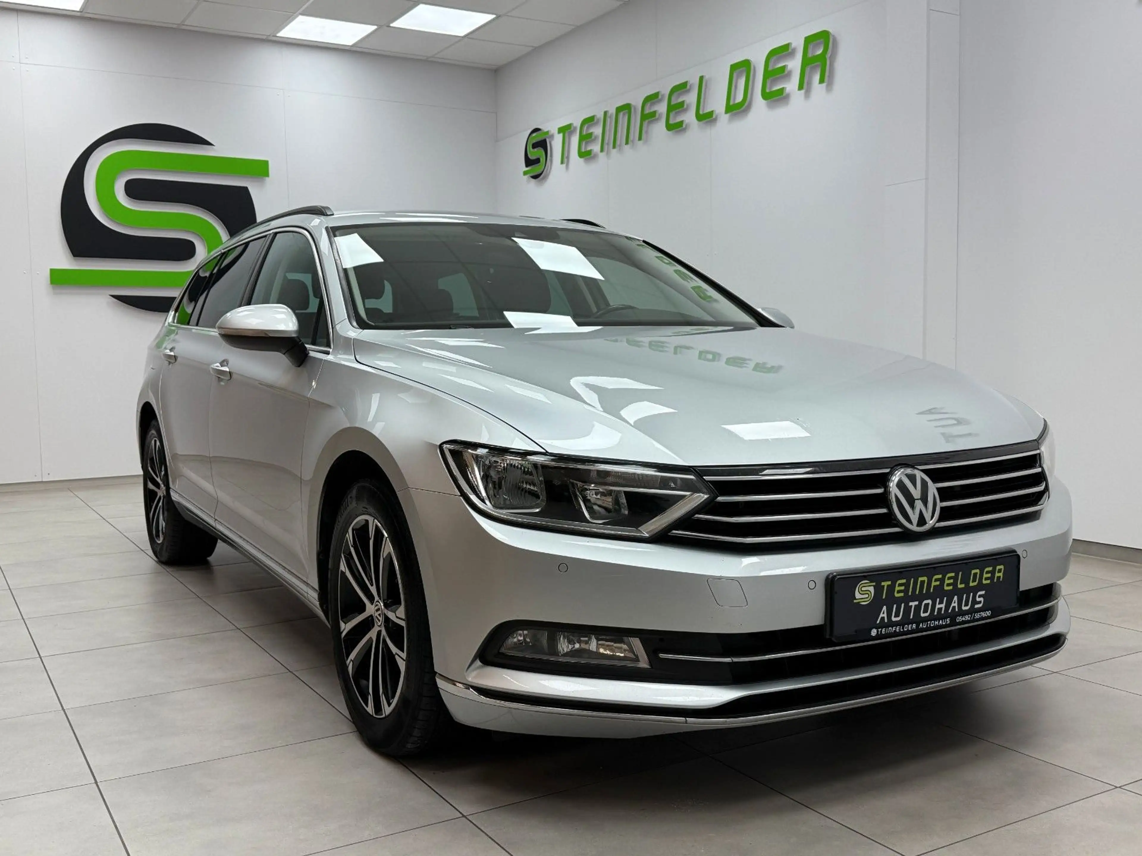Volkswagen Passat Variant 2.0 TDI BMT / MASSAGE / SHZ / ACC