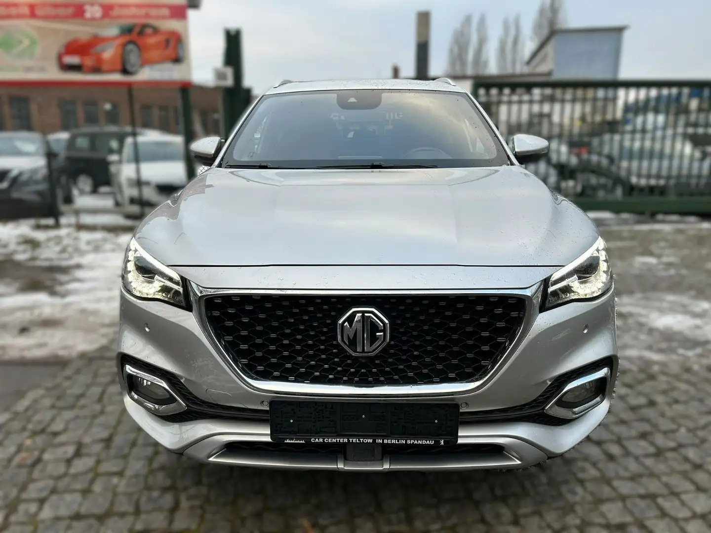 MG EHS Luxury PHEV Silber - 2
