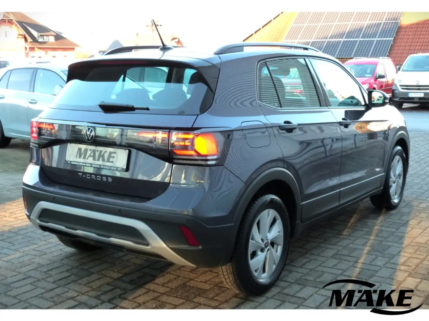 Volkswagen T-Cross 1.0 TSI DSG, Life, ACC, AHK, LED, DAB+, SHZ, Grijs - 2