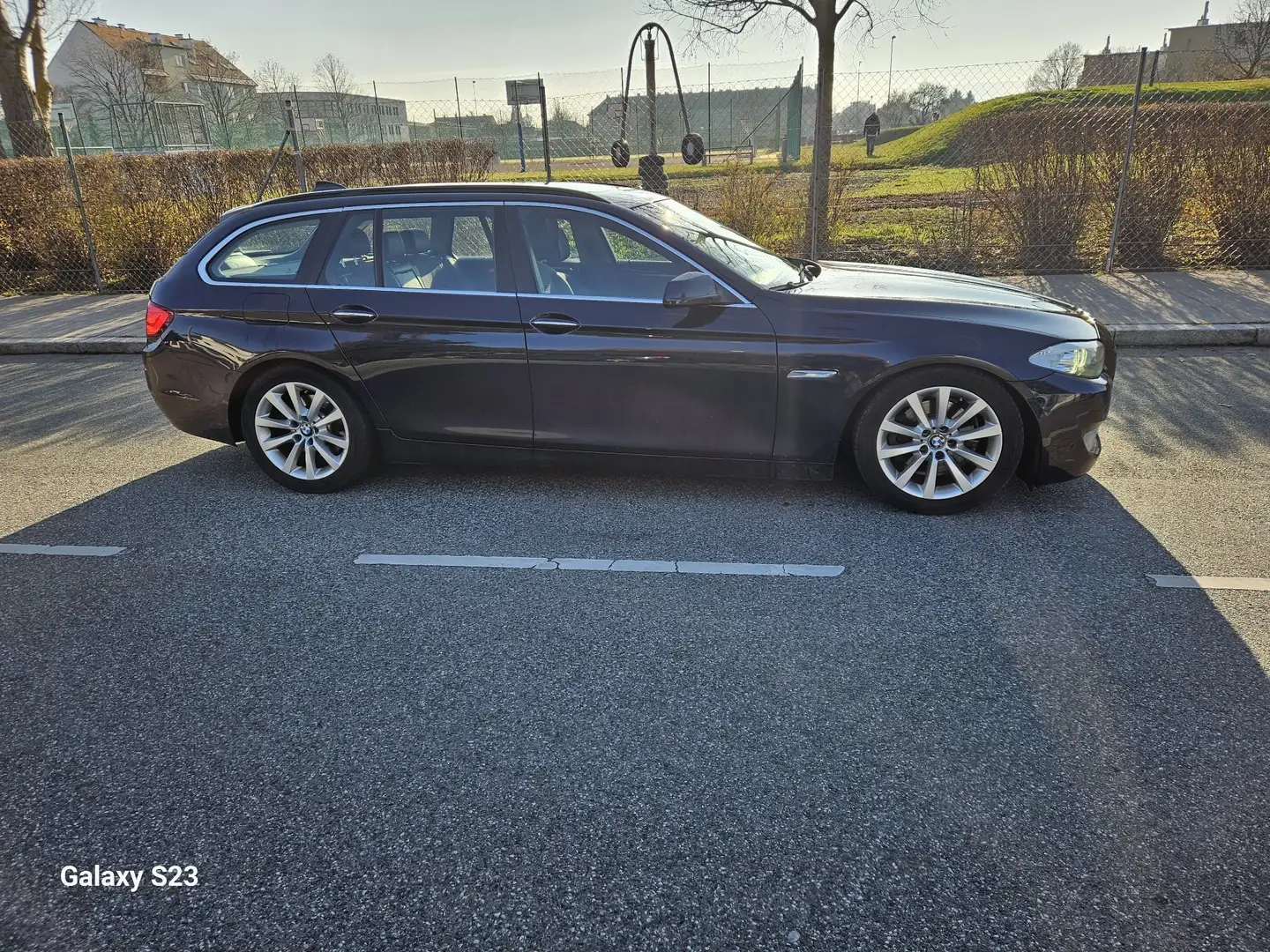 BMW 520 520d Touring Österreich-Paket - 2