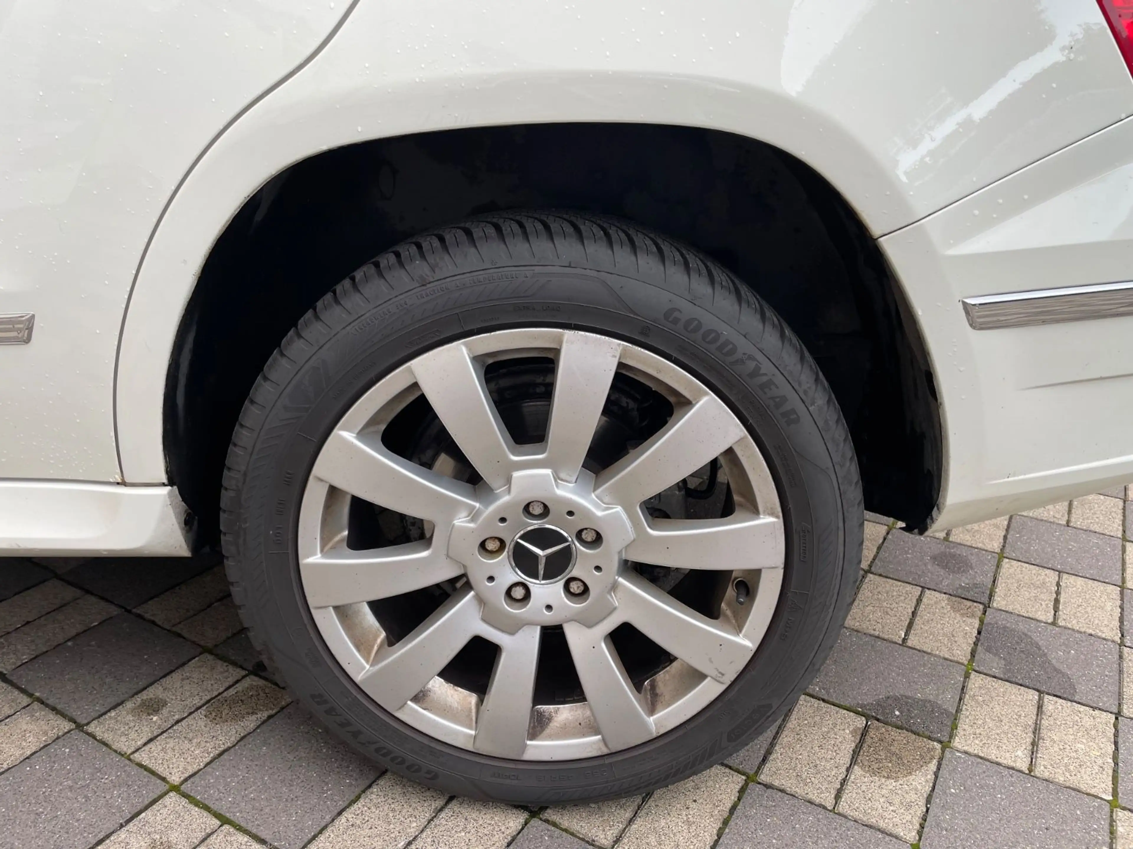 Mercedes-Benz GLK 220 CDI 7G-Tronic 4Matic 2xSportpaket — photo 10