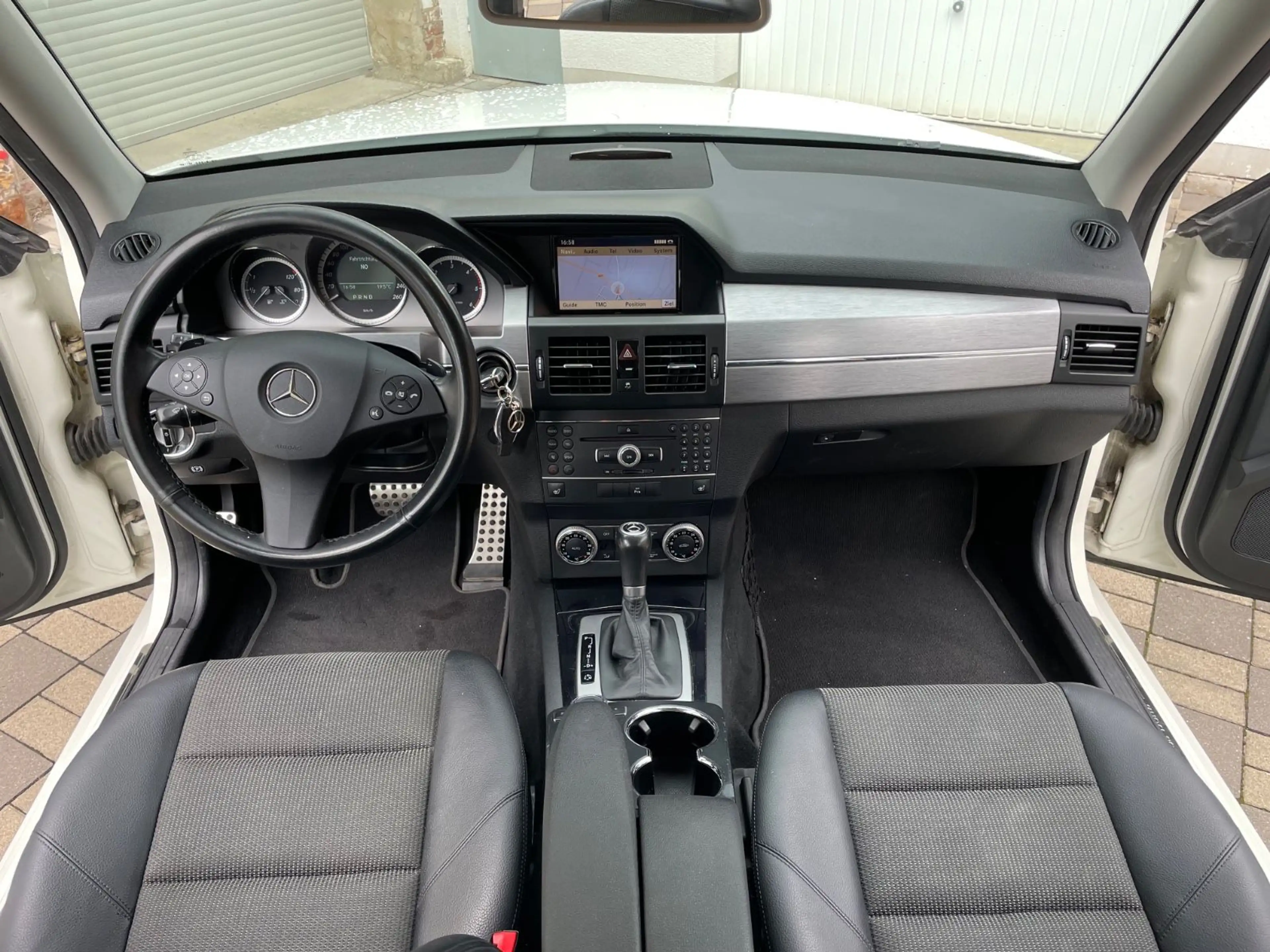Mercedes-Benz GLK 220 CDI 7G-Tronic 4Matic 2xSportpaket — photo 14