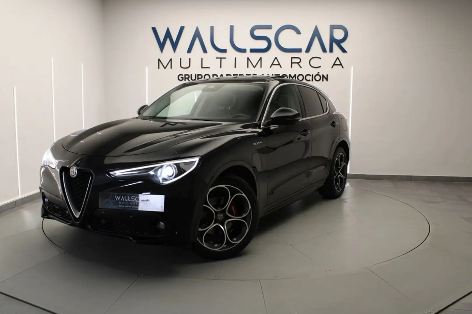 Alfa Romeo Stelvio 2.2 Diésel 154kW (210CV) TI Q4 Negro - 2