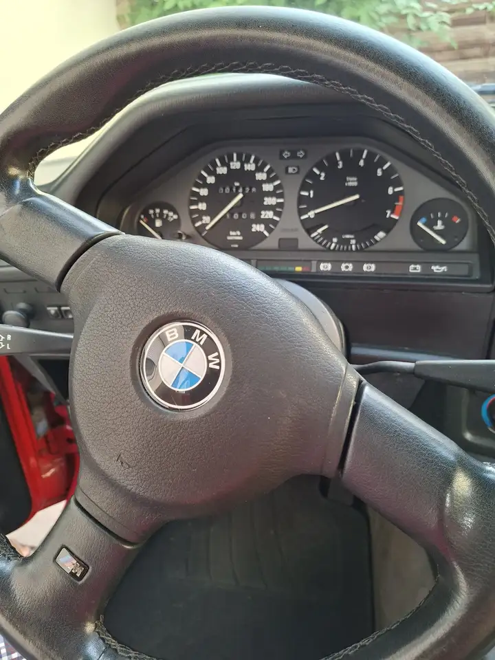 BMW 320 i Cabrio, foto 9