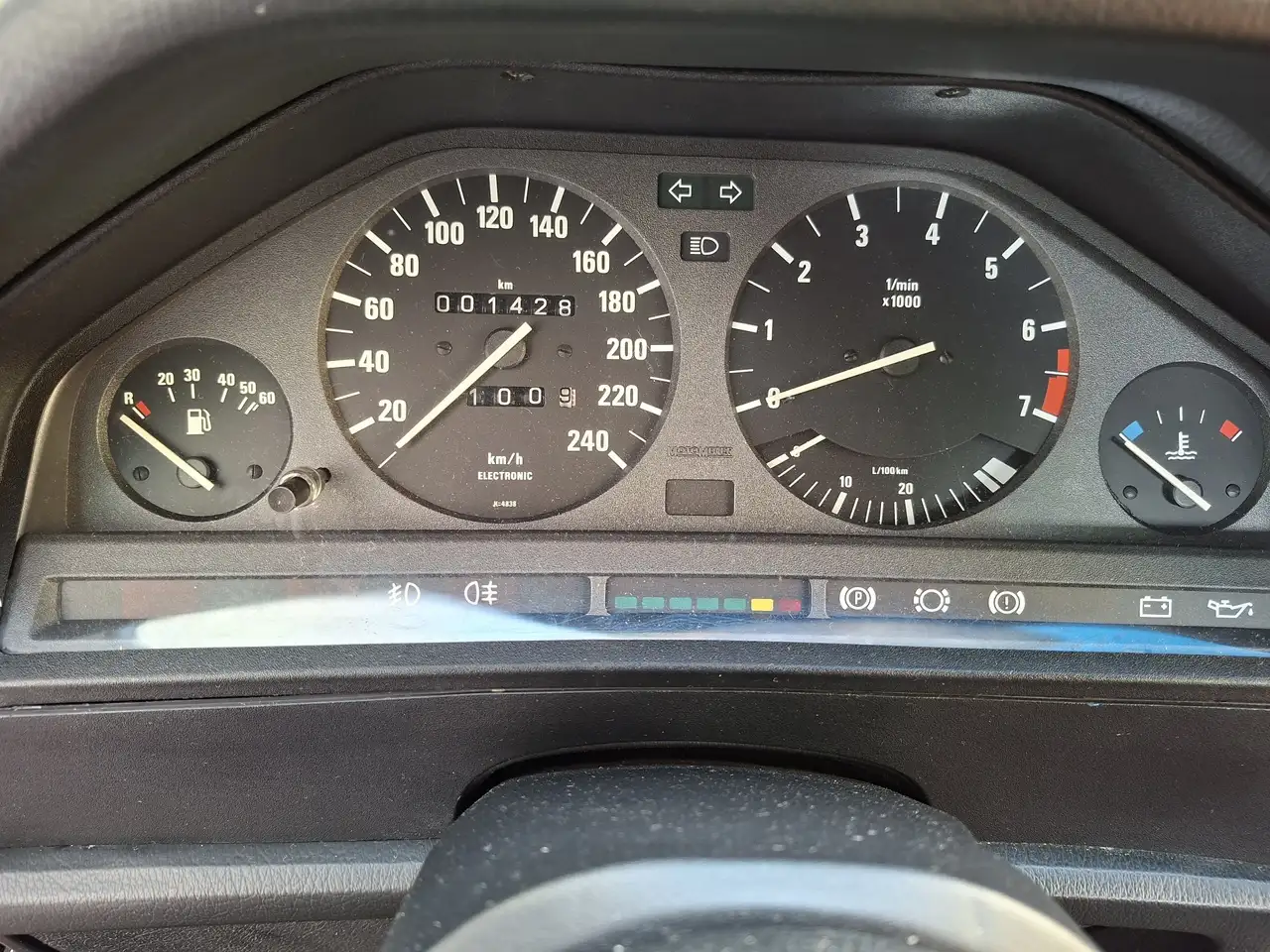 BMW 320 i Cabrio, foto 8