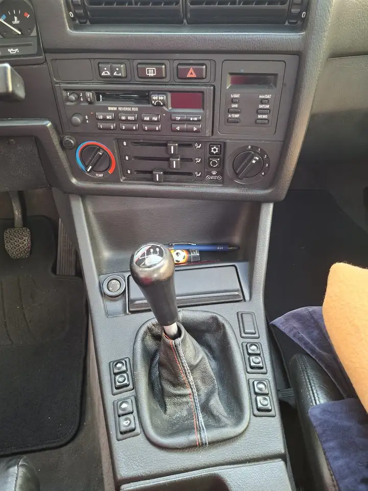 BMW 320 i Cabrio, foto 10