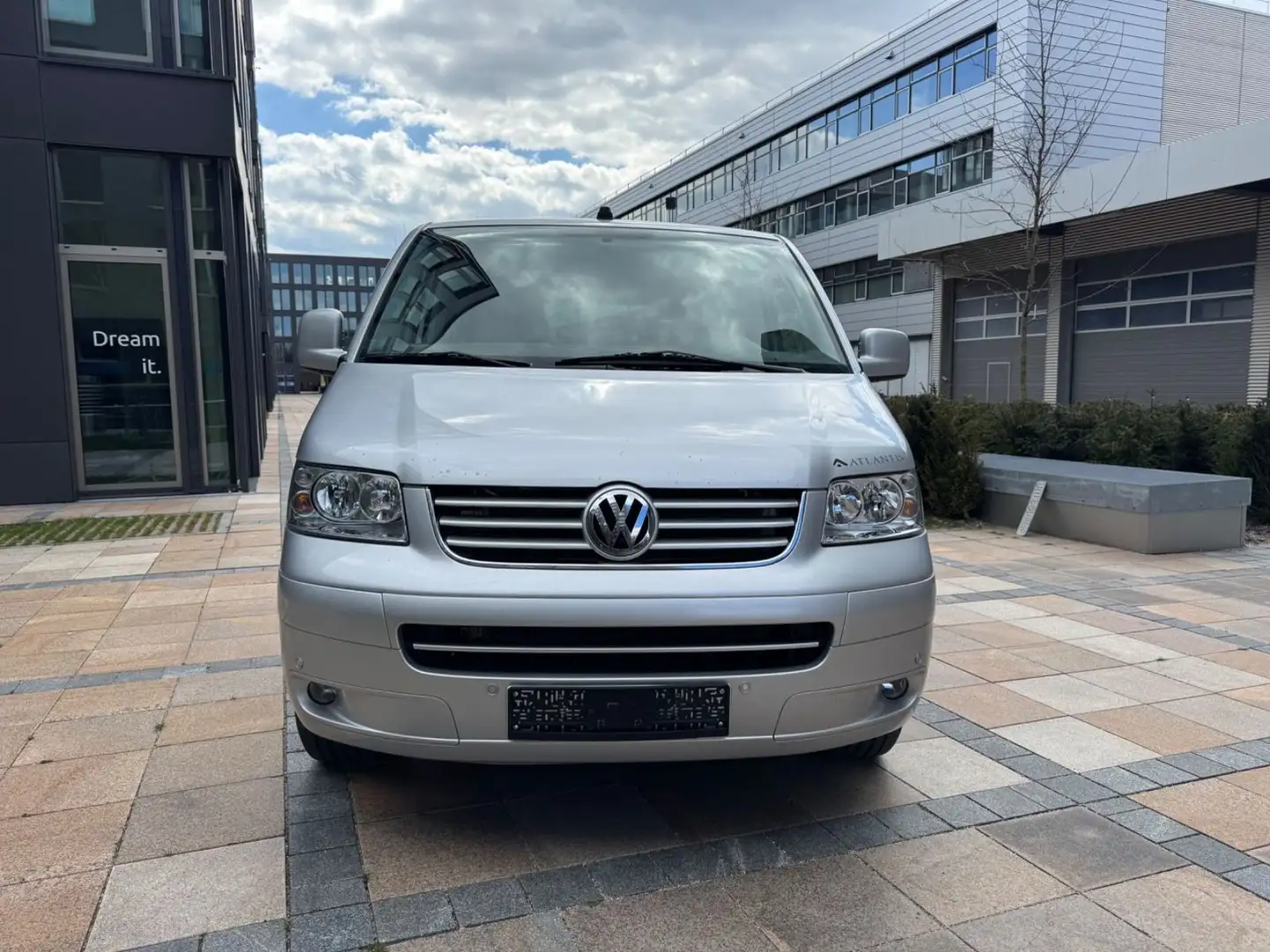Volkswagen T5 Multivan 2.5 TDI Atlantis / 1.Hand/ 7.Sitzer Plateado - 2