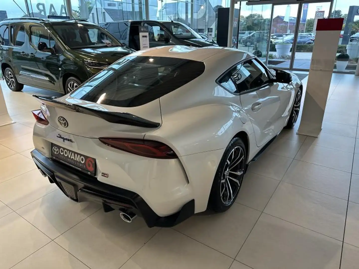 Toyota Supra Sport 2.0l Sportpack Blanc - 2