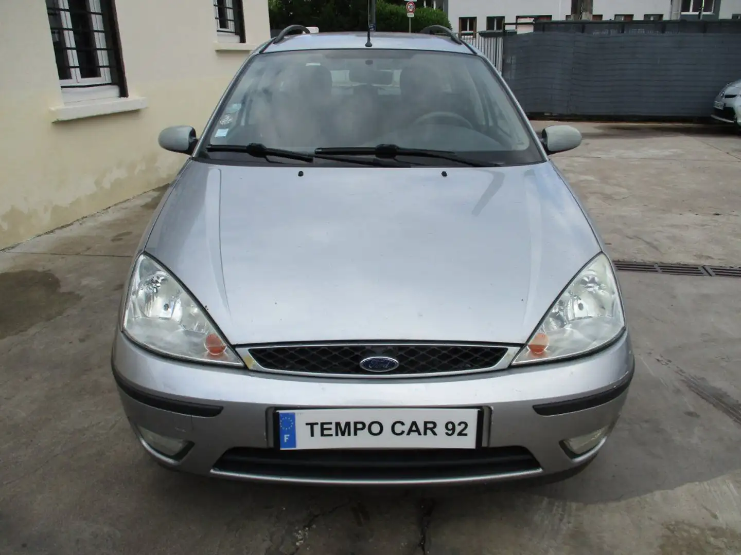 Ford Focus 1.8 TDCi - 115 Ghia Gris - 2