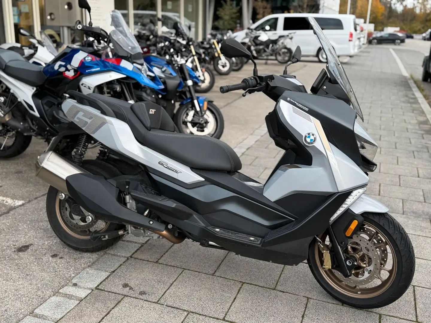 BMW C 400 GT Connectivity Pro Weiß - 1