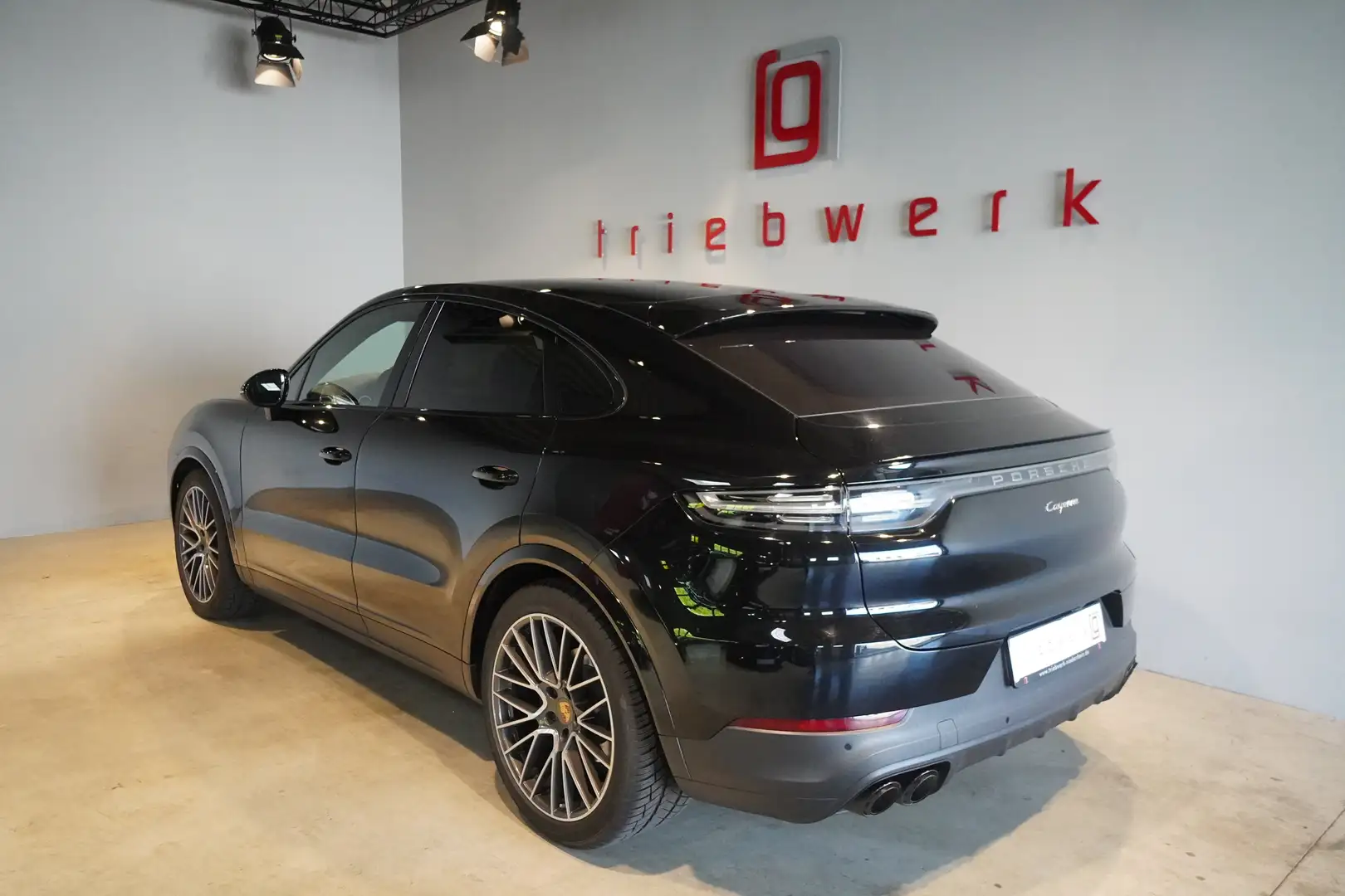 Porsche Cayenne Coupe 3.0-BRD-U-frei-Panorama-21Zoll-Pz-gepflegt Schwarz - 2