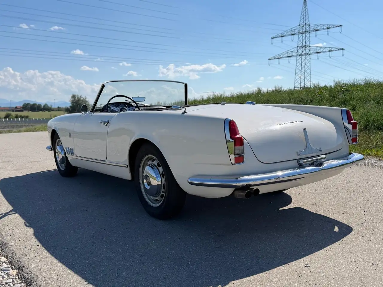 Alfa Romeo Spider Touring 2000, foto 3