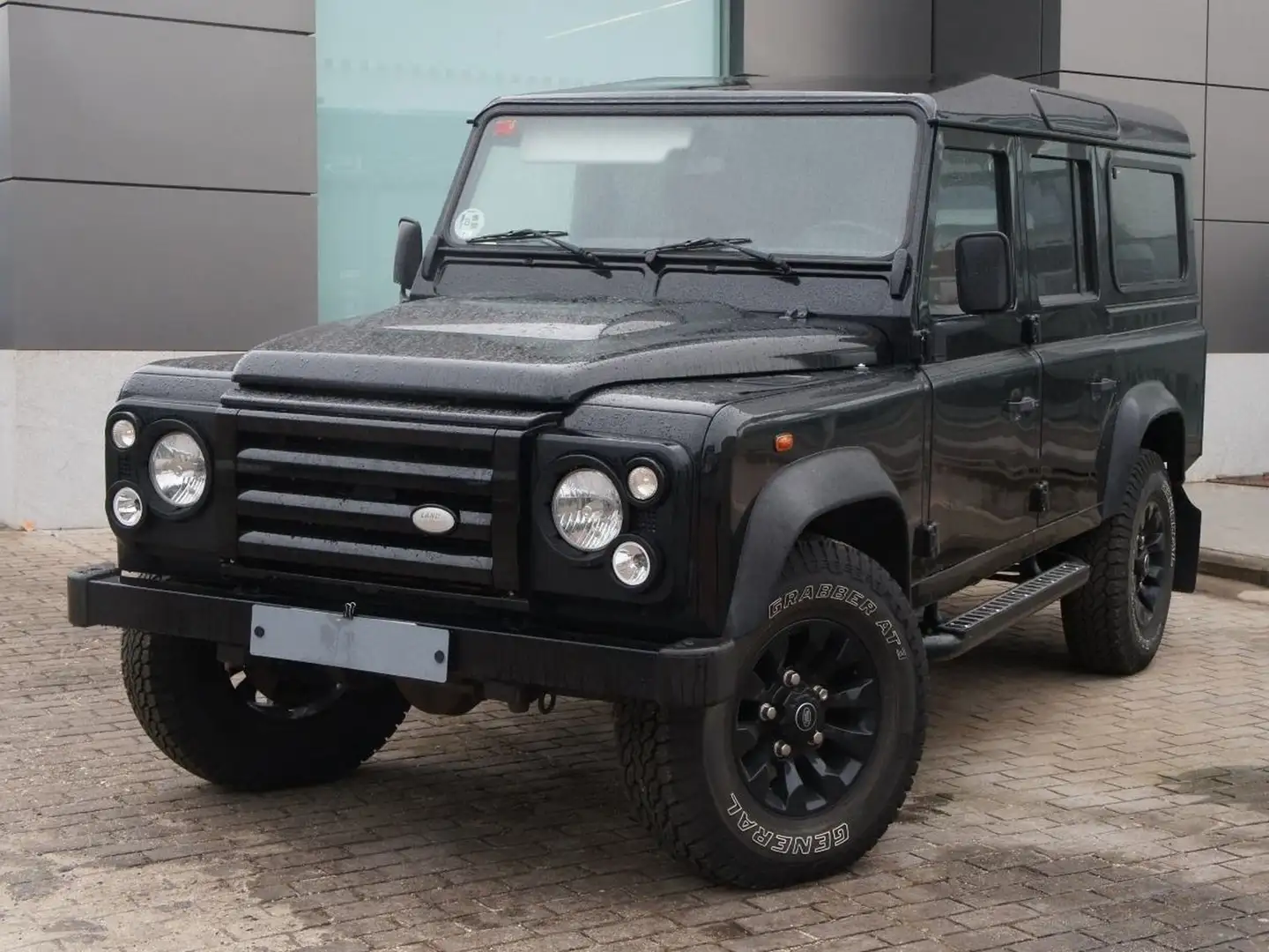 Land Rover Defender DEFENDER 110 MARK IV TD5 CREW CAB SE - 2