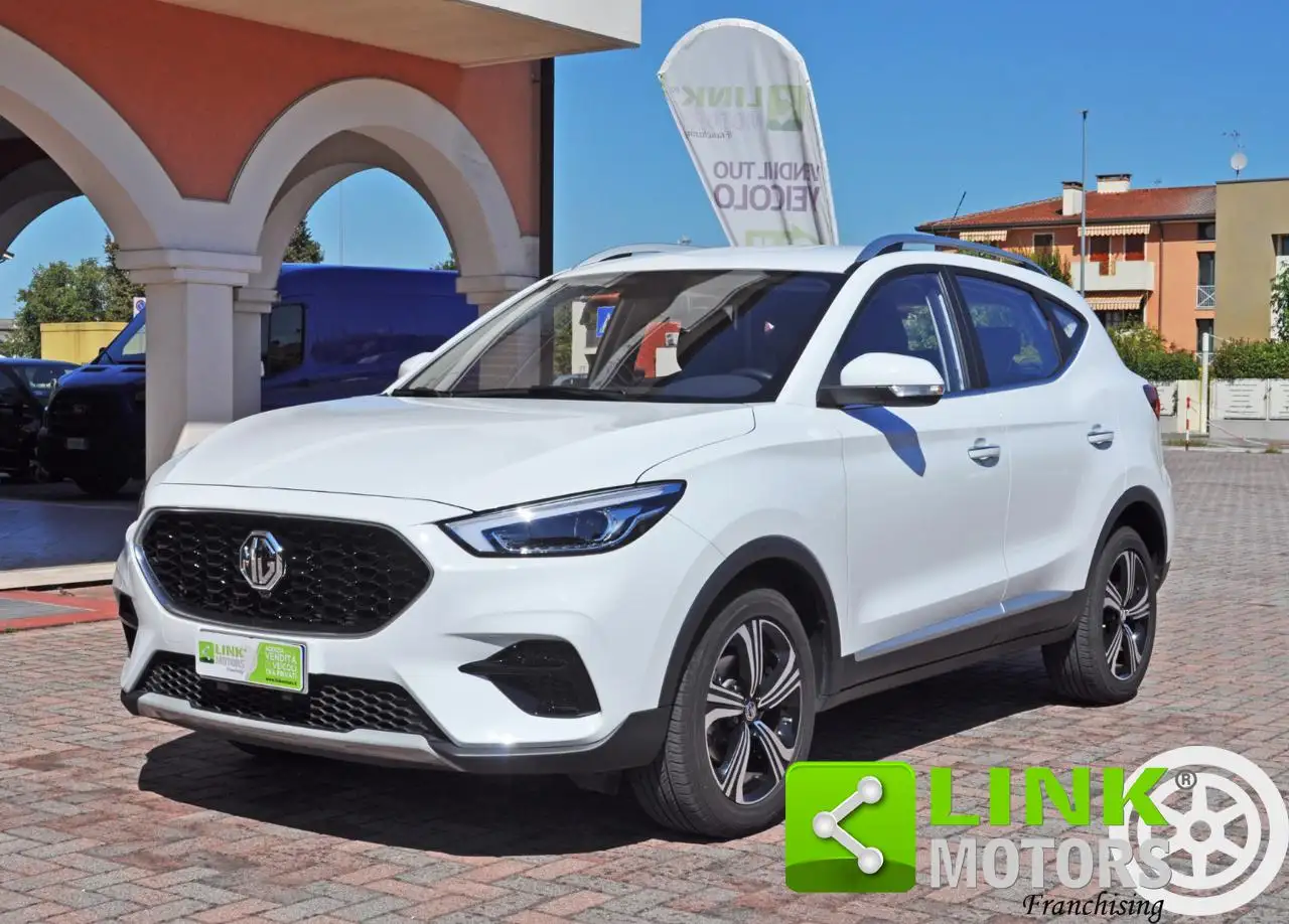 MG ZS