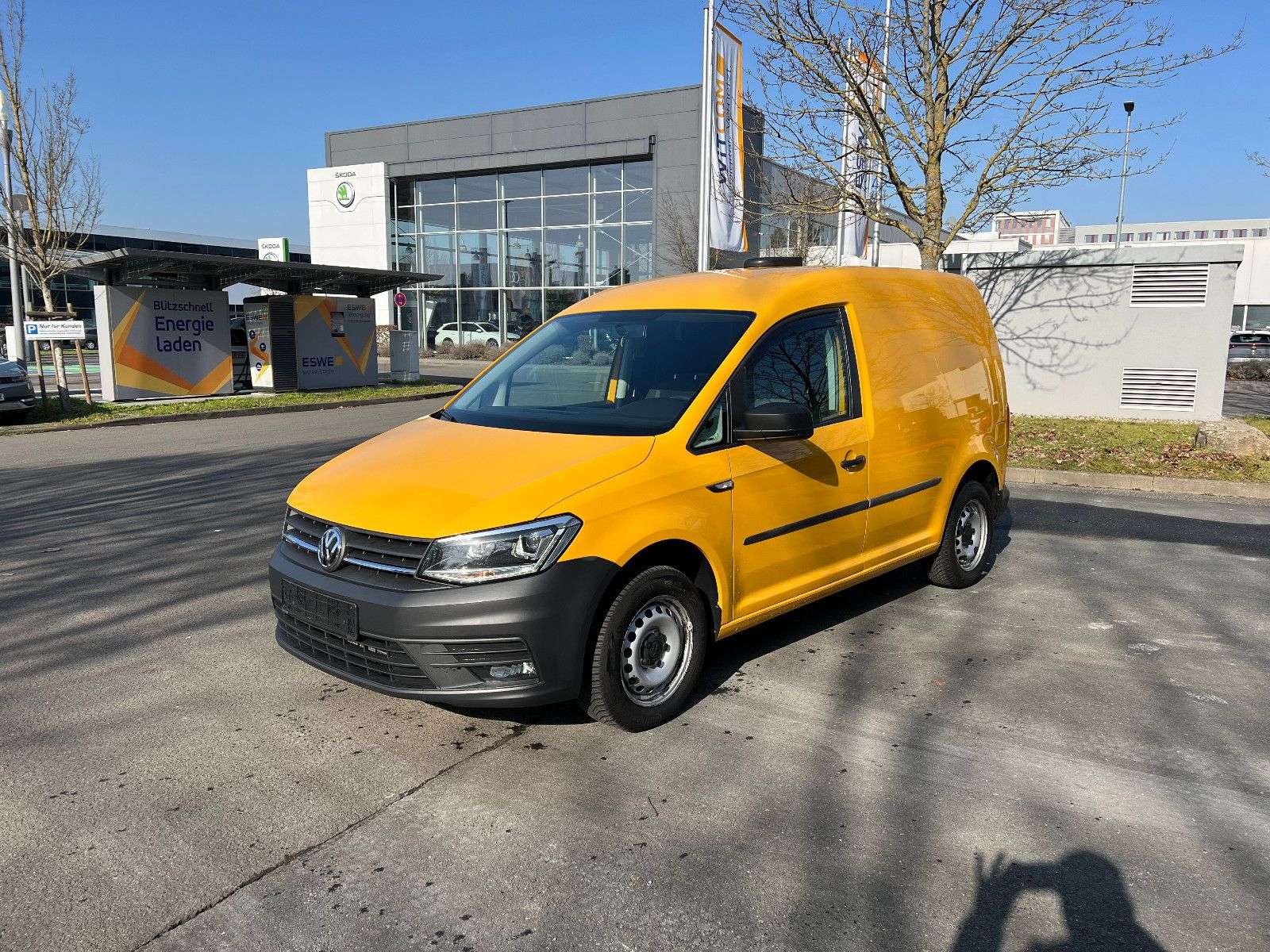 Second hand Volkswagen Caddy 2.0