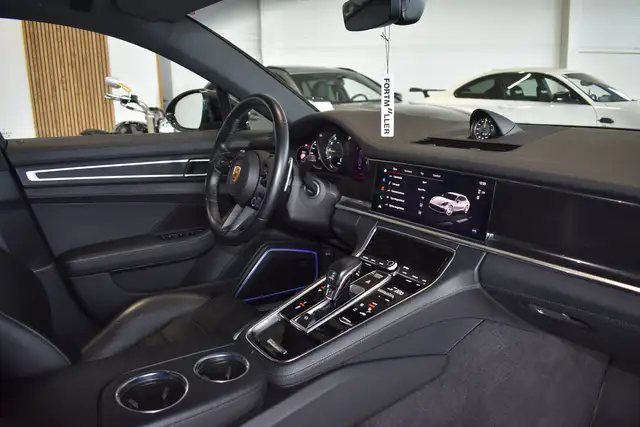 Porsche Panamera 4 E-Hybrid ST//Sport Design//Approved 02/28 Ansicht 28