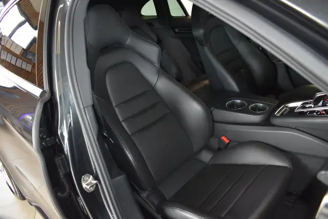 Porsche Panamera 4 E-Hybrid ST//Sport Design//Approved 02/28 Ansicht 30
