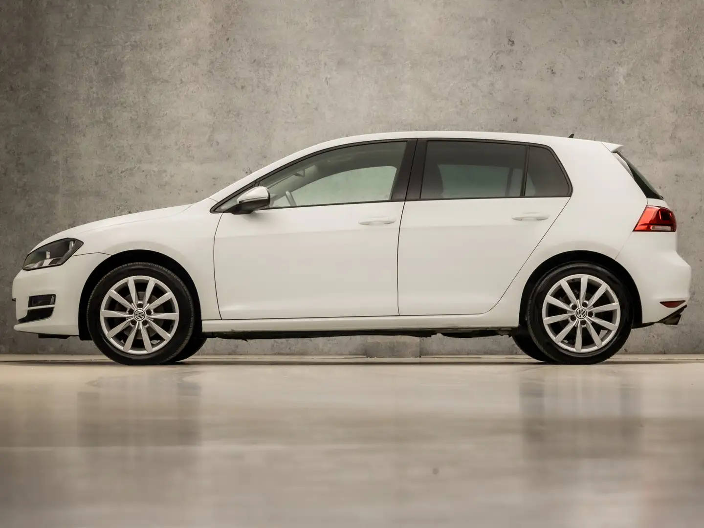 Volkswagen Golf 1.2 TSI Sportline (NAVIGATIE, CRUISE, CLIMATE, BLU Weiß - 2