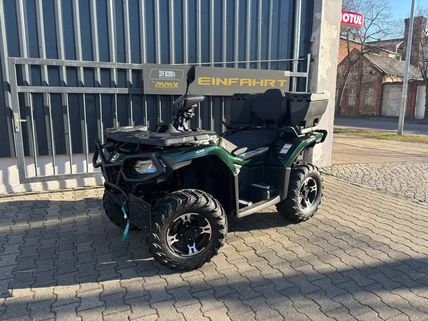CFMOTO CForce 520 L EPS ABS Nero - 1