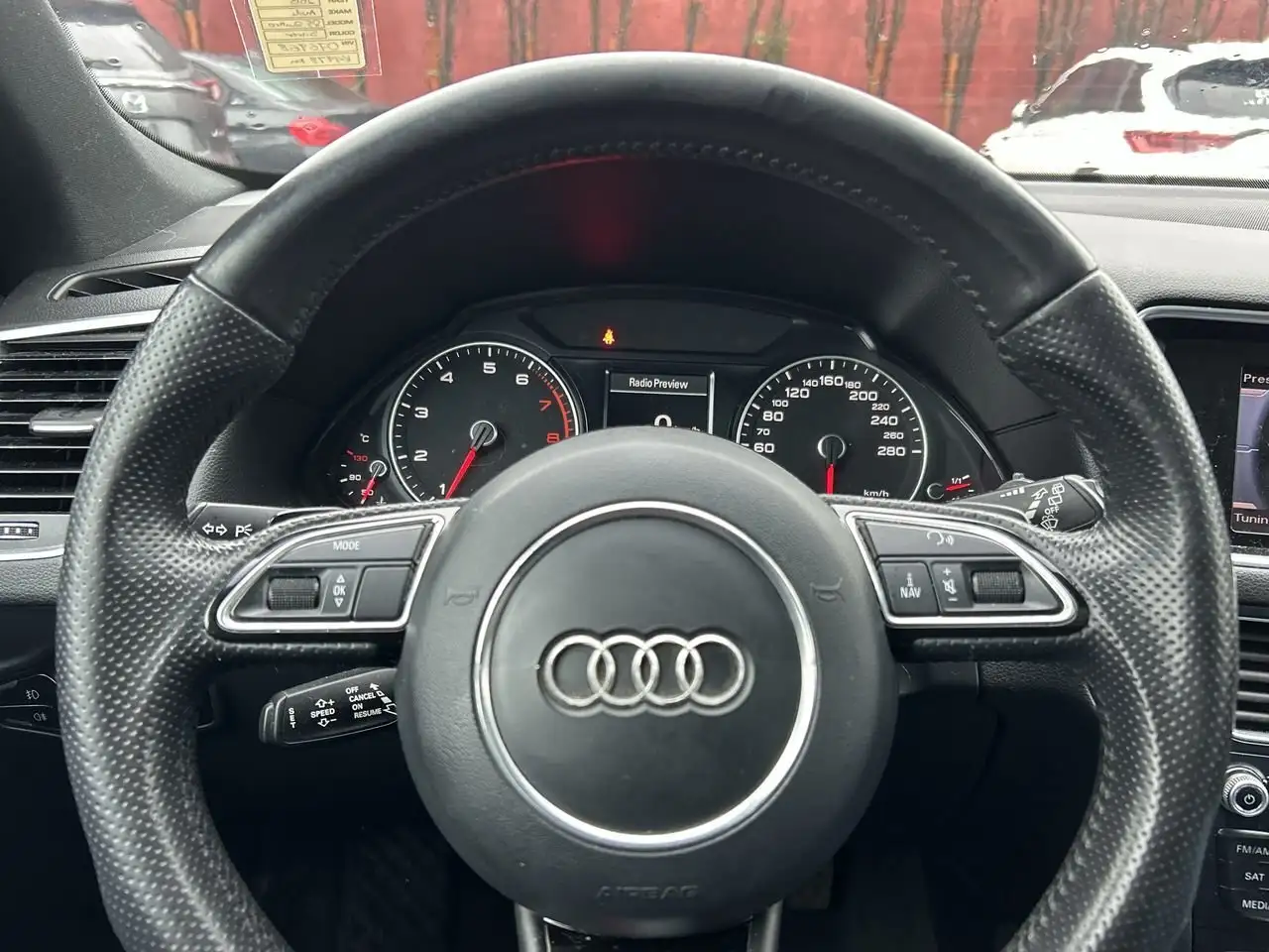 Audi Q5 снимка Audi Q5