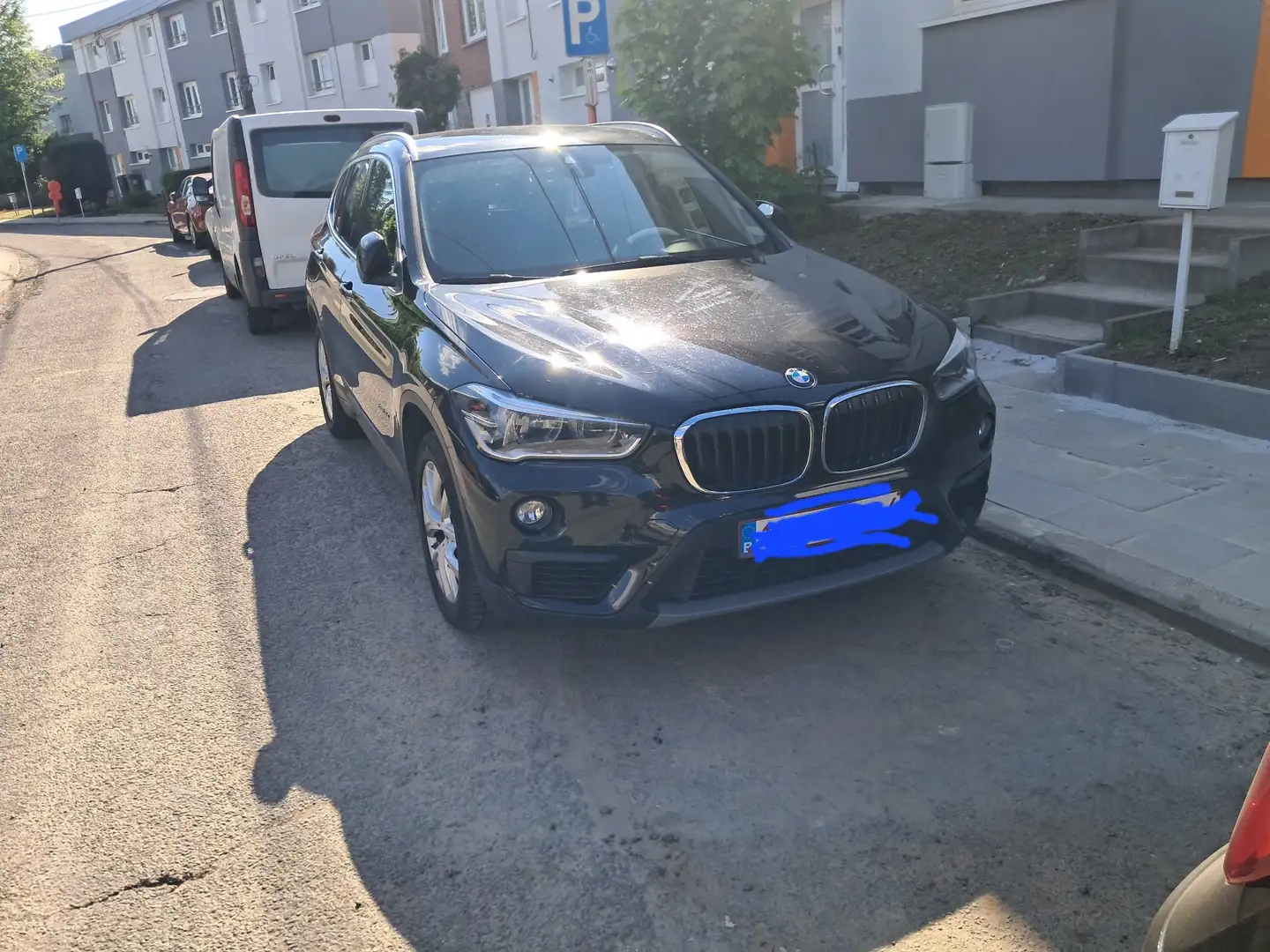 BMW X1 2.0 d xDrive18 - 1