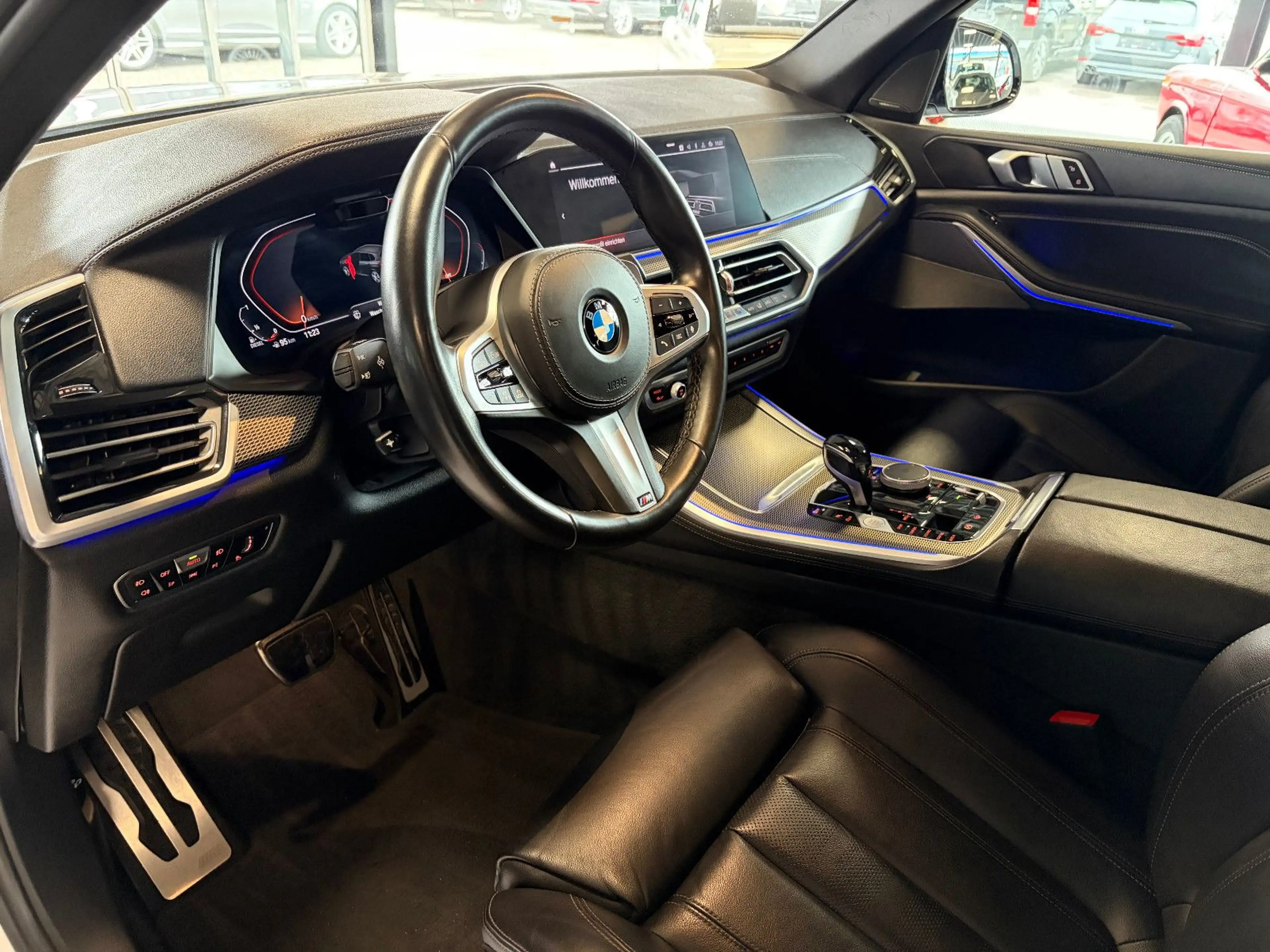 BMW X5 xDrive 30 d M Sport · Gestik · Luft · 360° · — photo 12