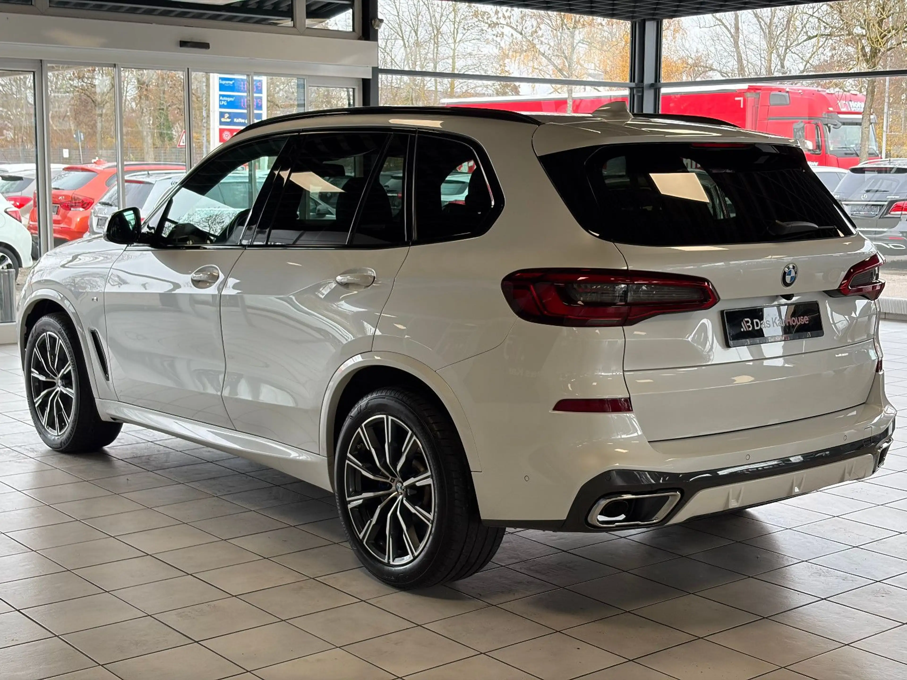 BMW X5 xDrive 30 d M Sport · Gestik · Luft · 360° · — photo 5