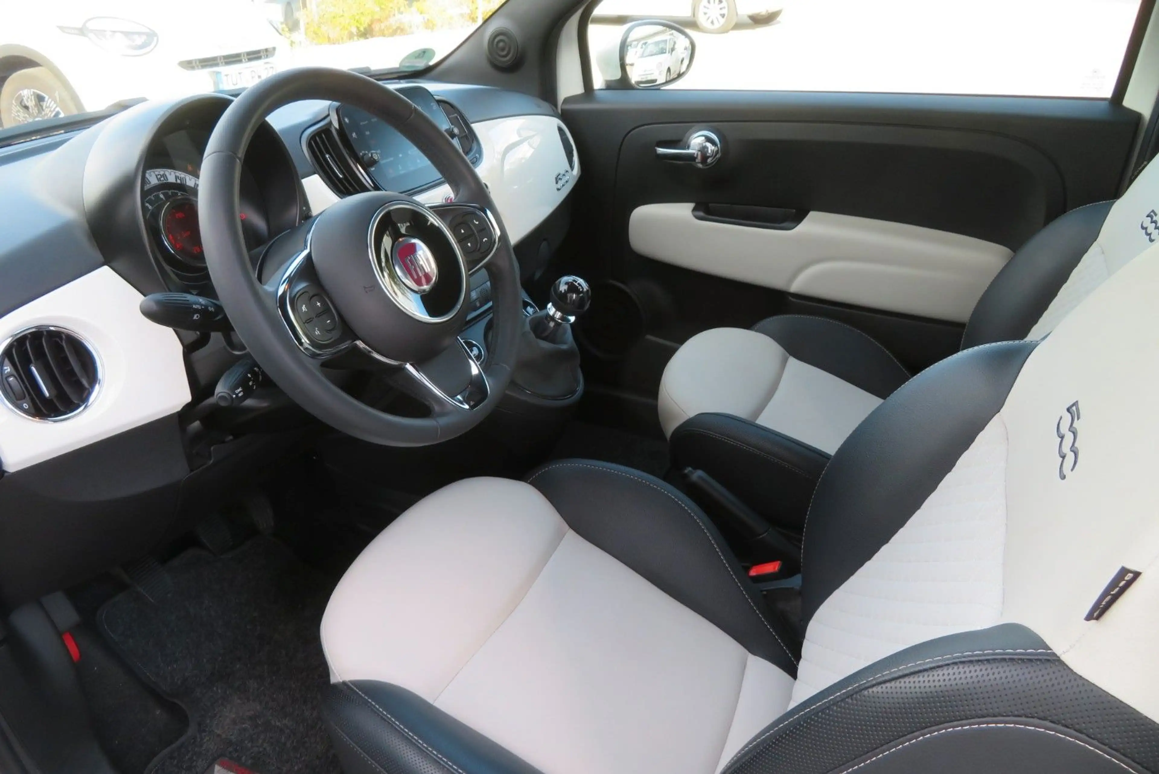 Fiat 500C 1.0 MildHybrid Dolcevita — photo 7