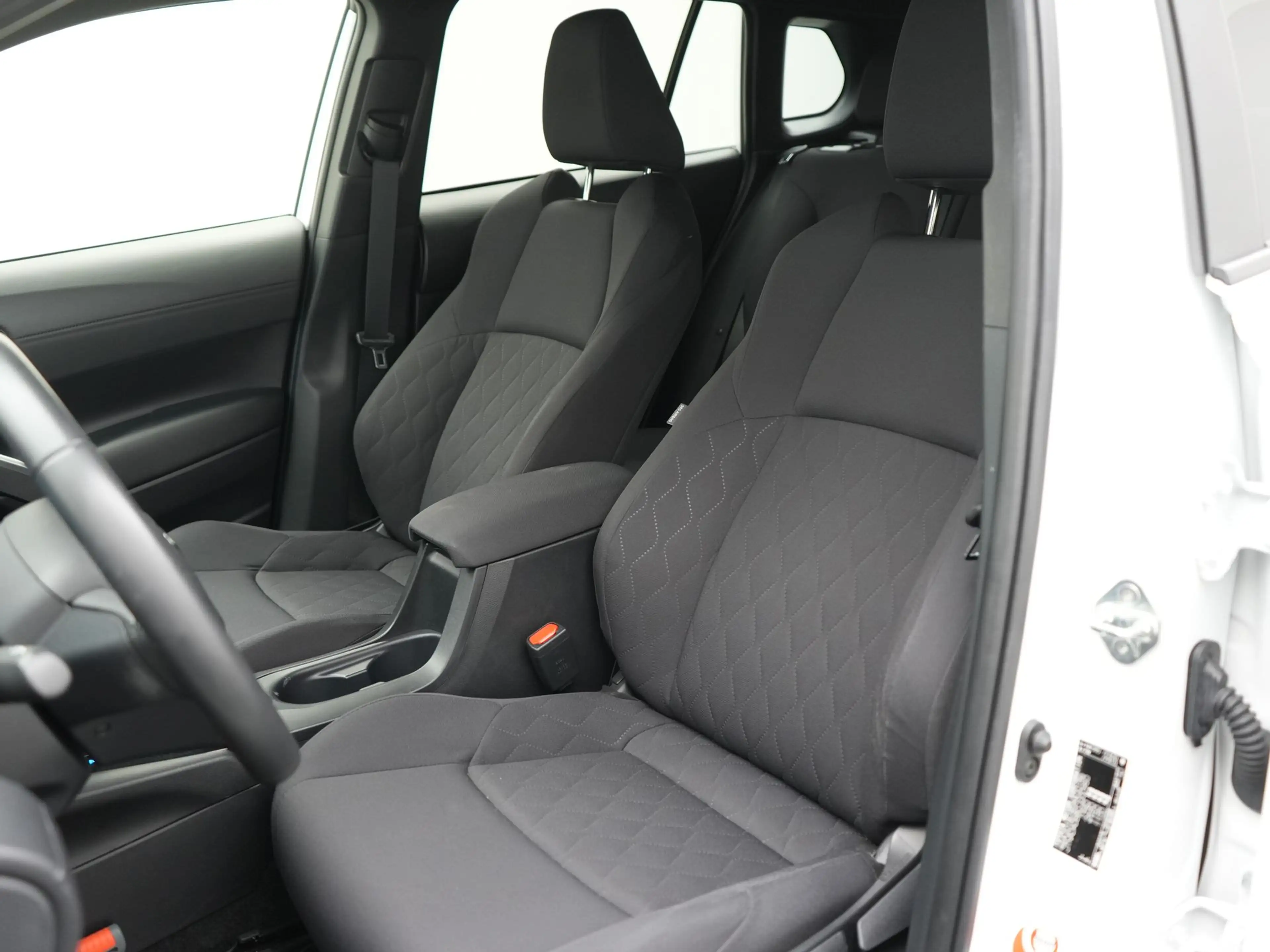 Toyota Corolla Cross Hybrid 140 Dynamic | NL Auto | Dealer Onderhouden — photo 4