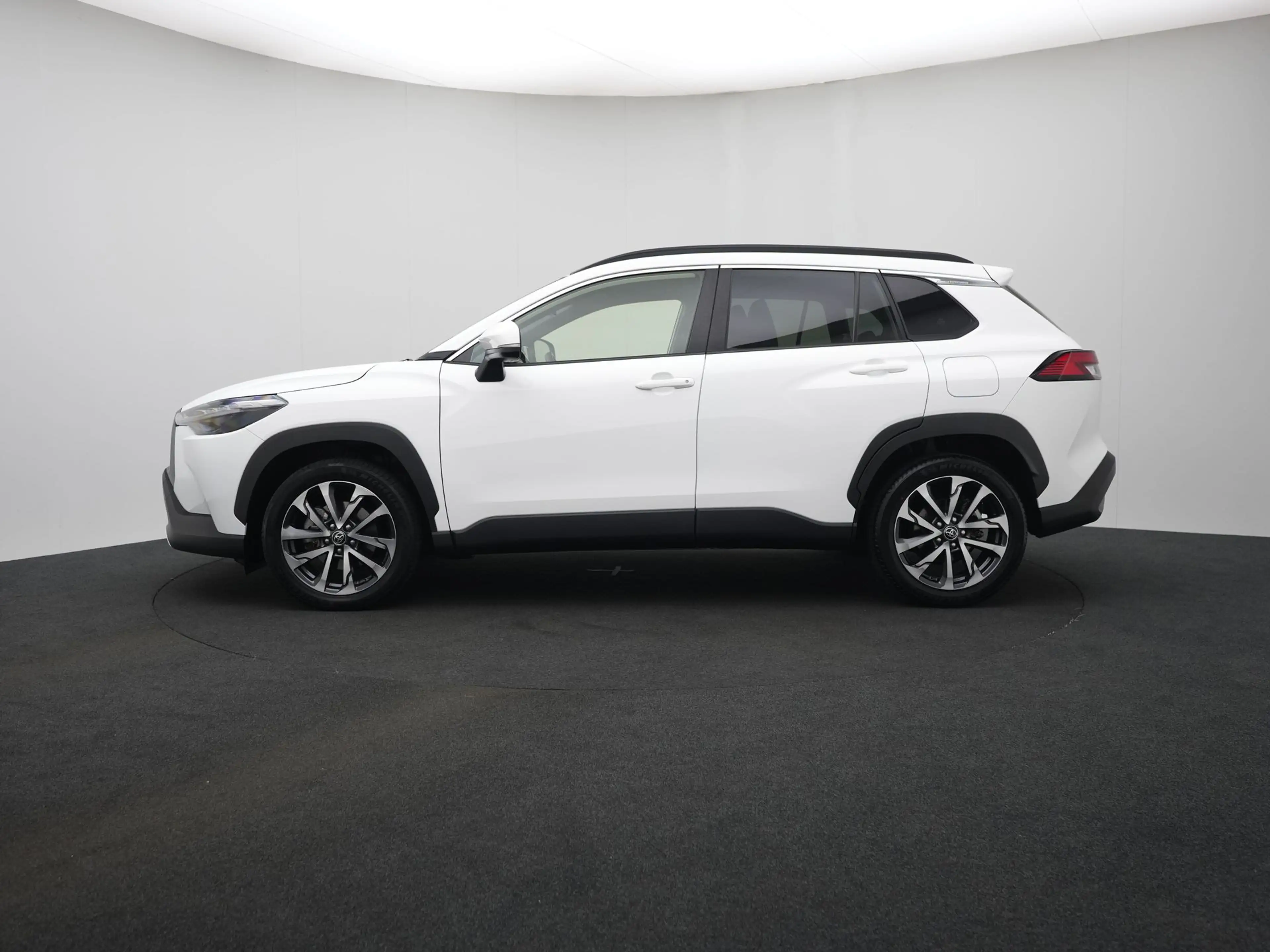 Toyota Corolla Cross Hybrid 140 Dynamic | NL Auto | Dealer Onderhouden — photo 3