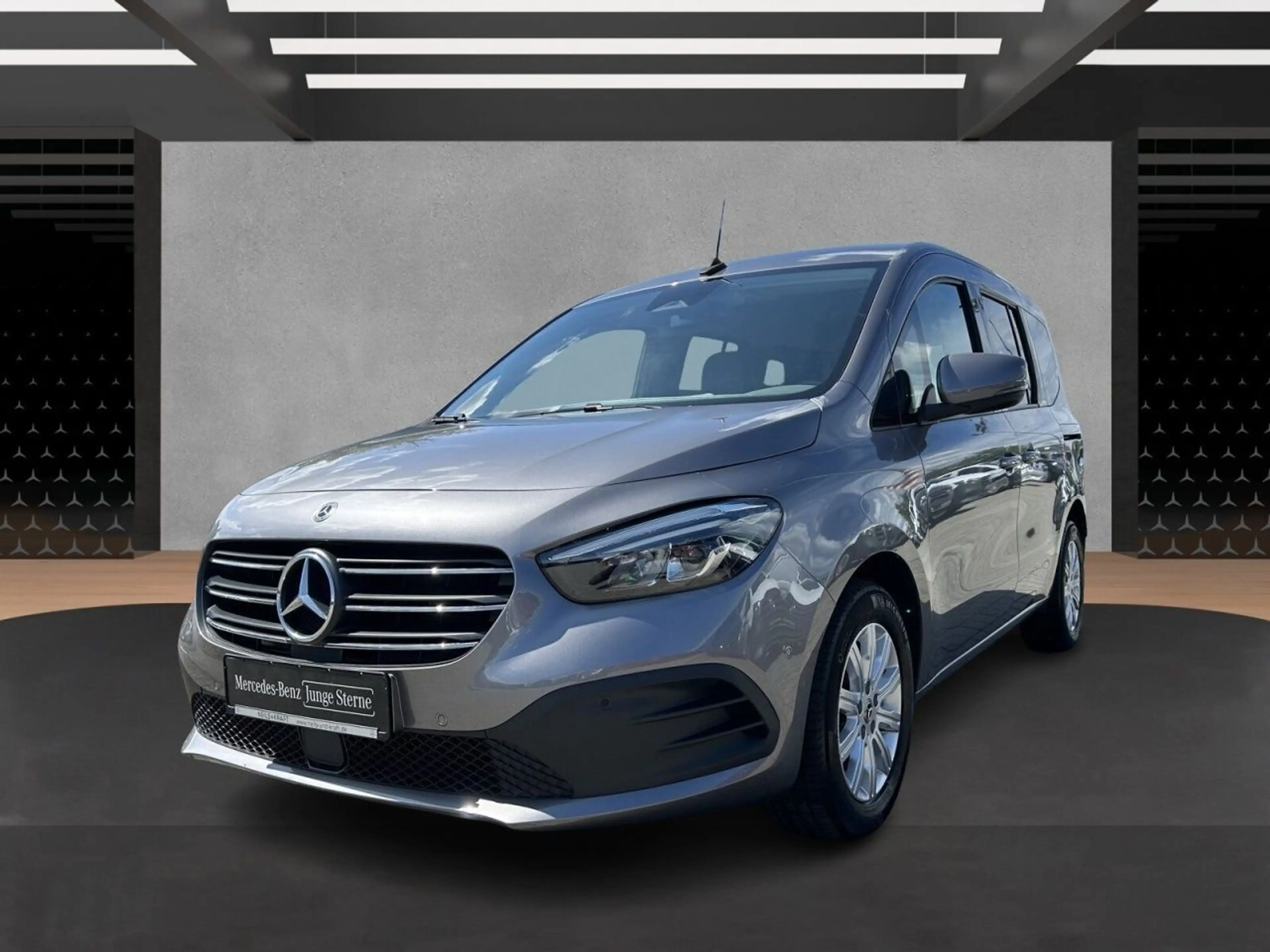Mercedes-Benz T-Class T 180 d PROGRESSIVE Standard PROGRESSIVE+AHK+KAM — photo 2