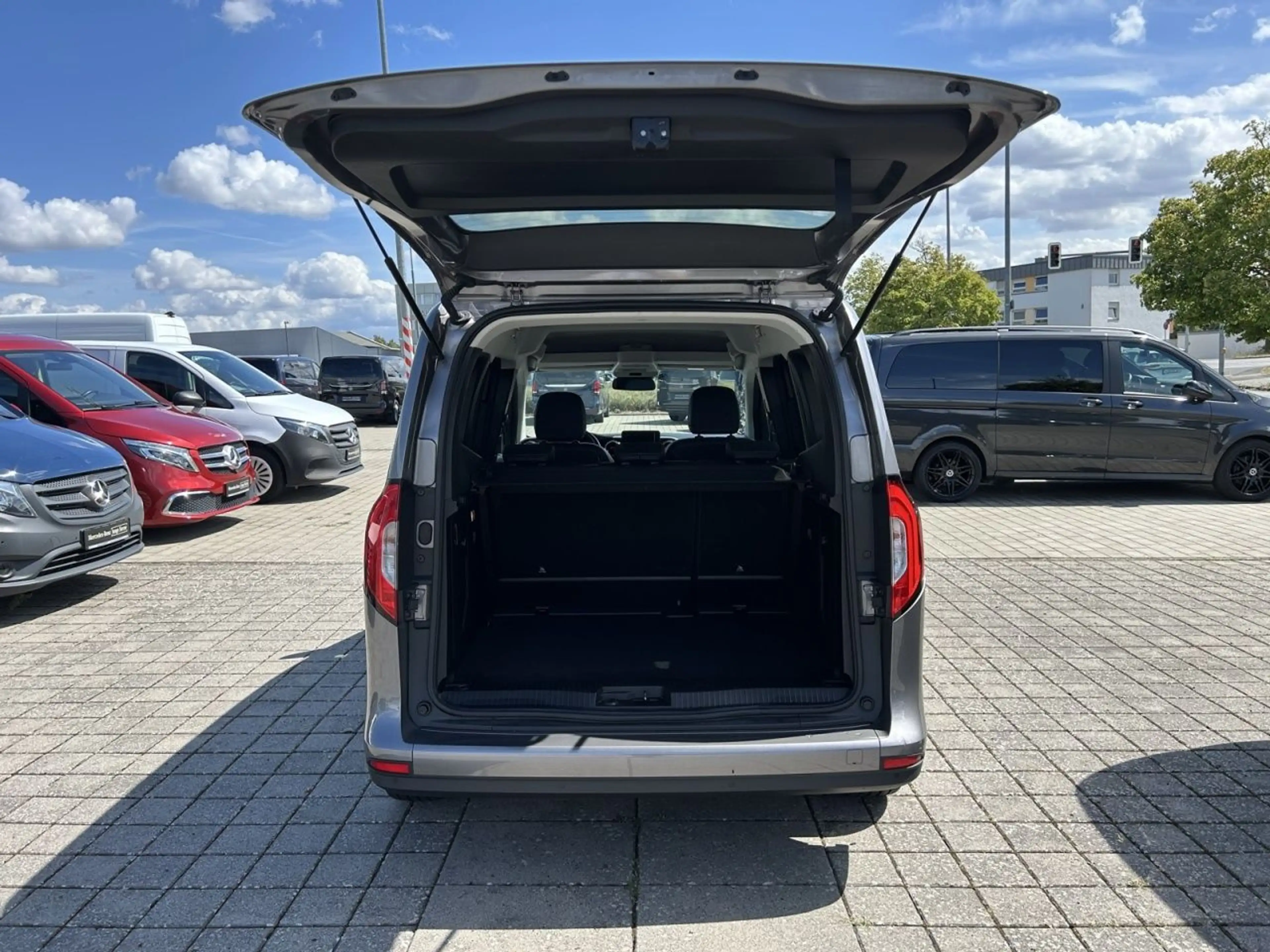 Mercedes-Benz T-Class T 180 d PROGRESSIVE Standard PROGRESSIVE+AHK+KAM — photo 10