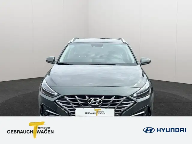 Hyundai I30 view 2