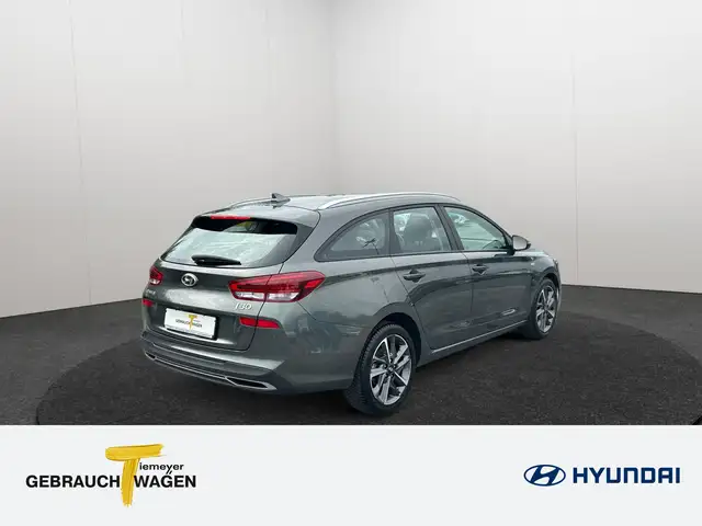 Hyundai I30 view 5