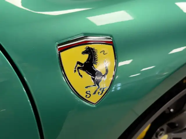 Ferrari 296 view 16