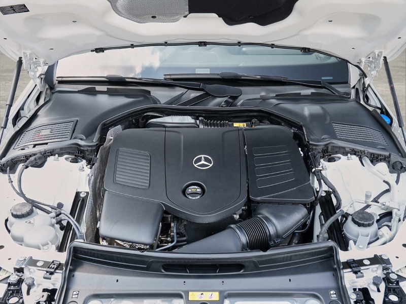 Mercedes-Benz C 200 T AMG Line DIGITAL LIGHT PANO DISTRONIC 360° OLED — photo 15