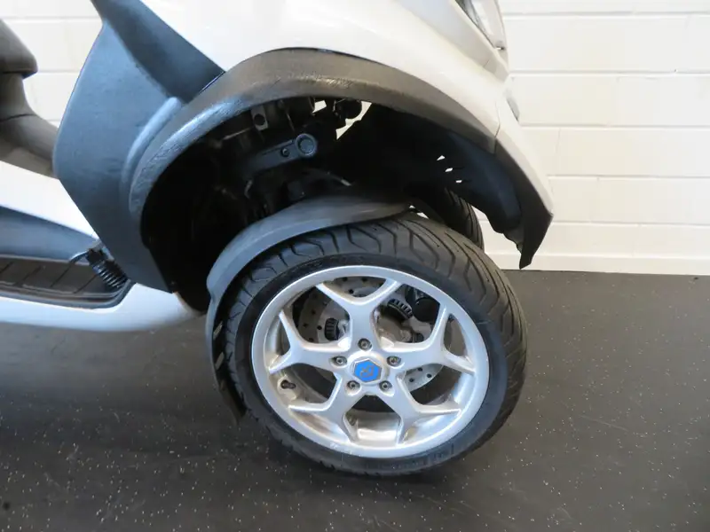 Piaggio MP3 500 - foto 7