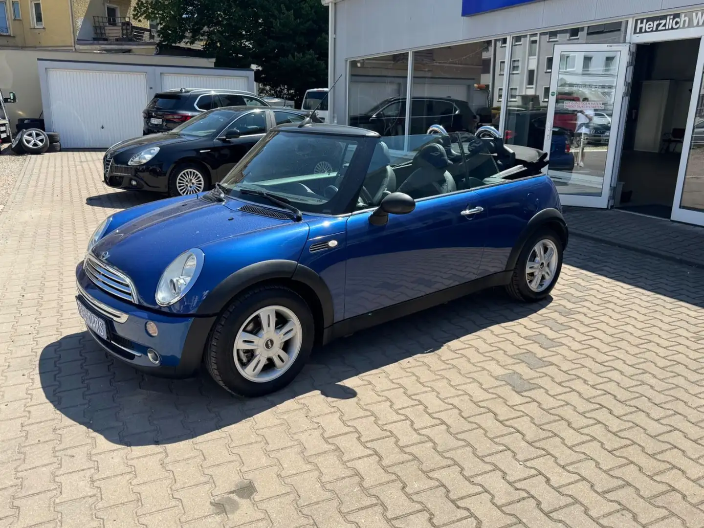 MINI One Cabrio One Blau - 2