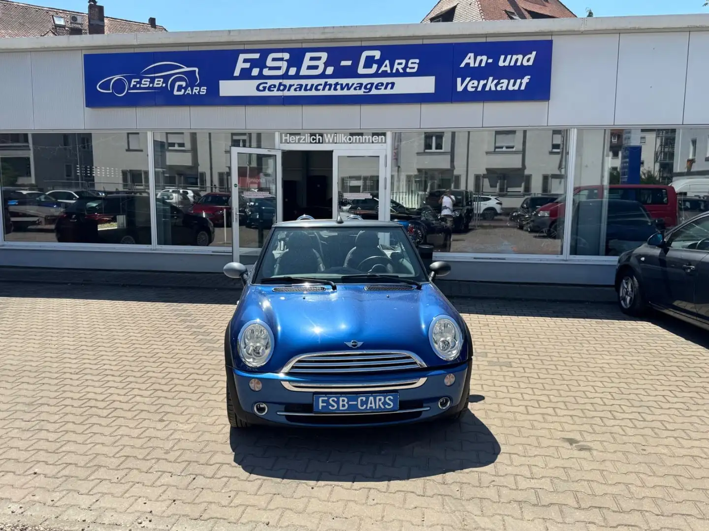 MINI One Cabrio One Blau - 1