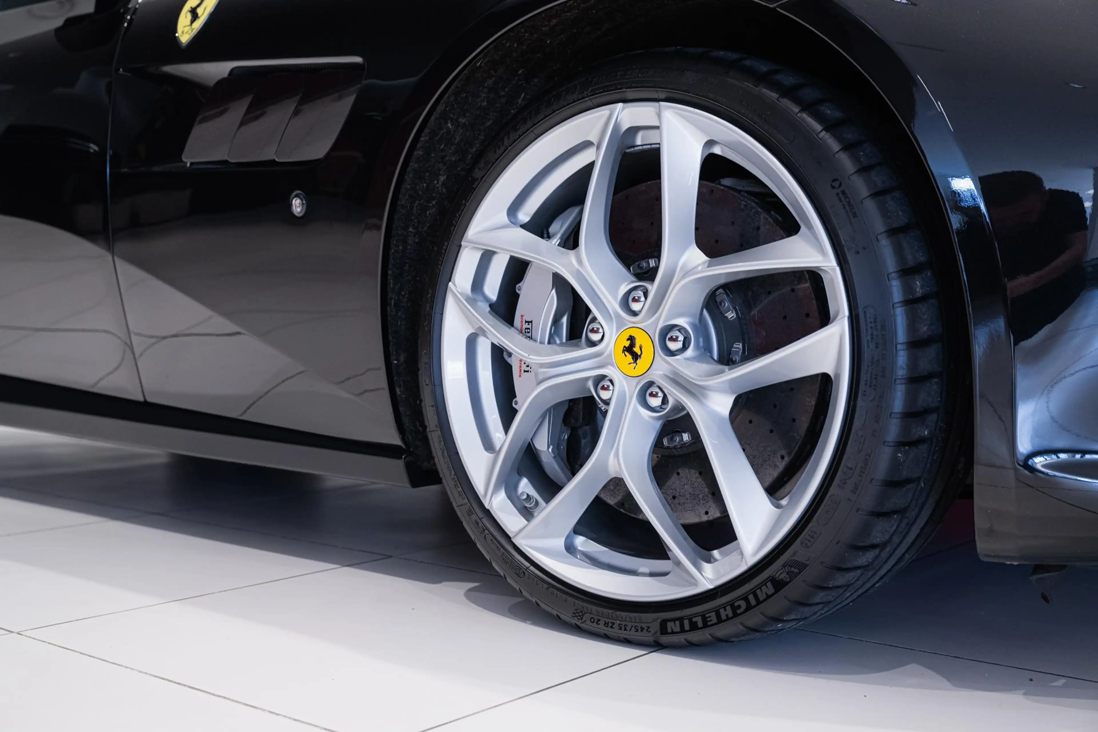 Ferrari GTC4 Lusso GTC4Lusso T - Kroymans Ferrari — photo 5