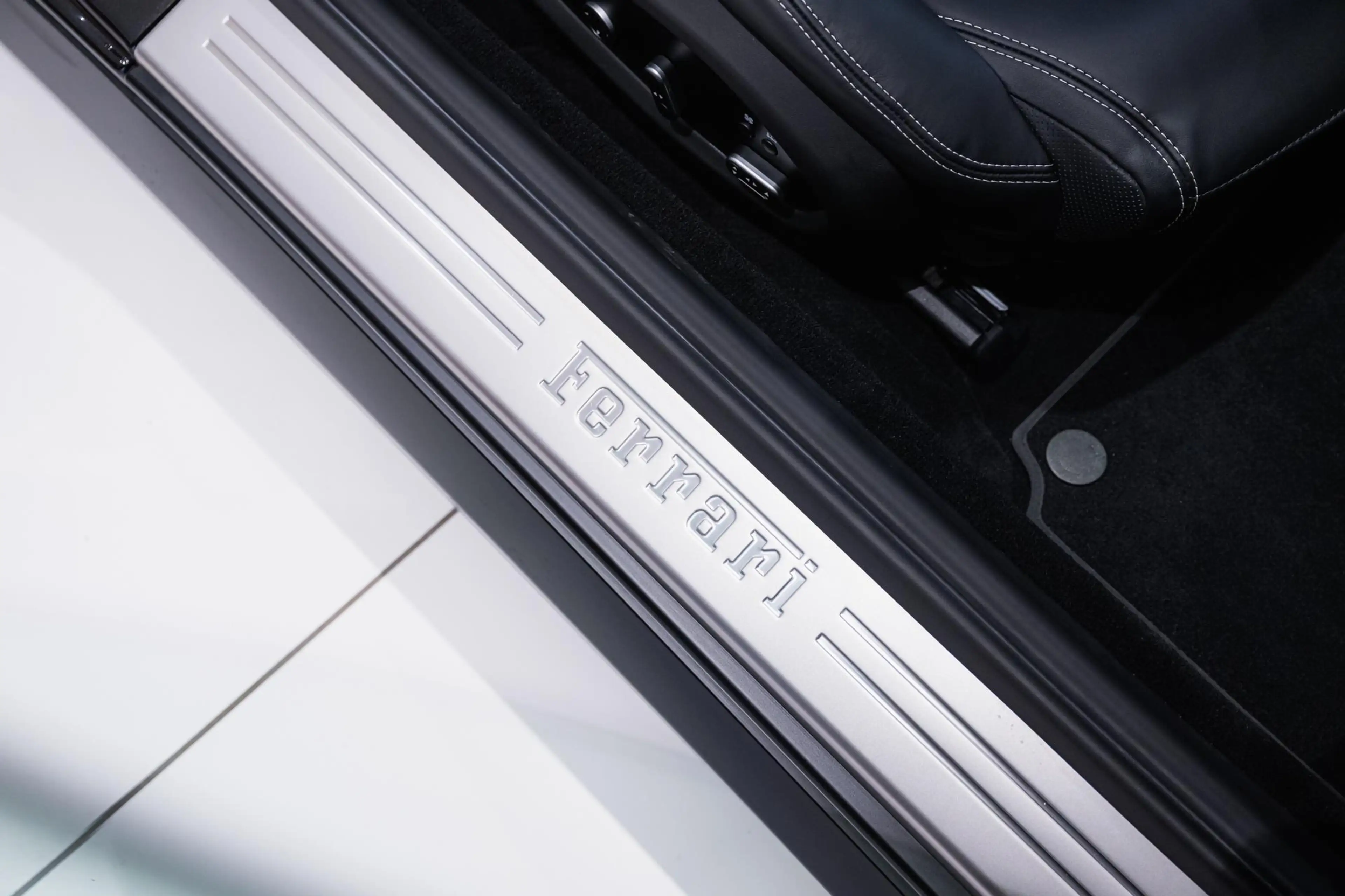 Ferrari GTC4 Lusso GTC4Lusso T - Kroymans Ferrari — photo 7