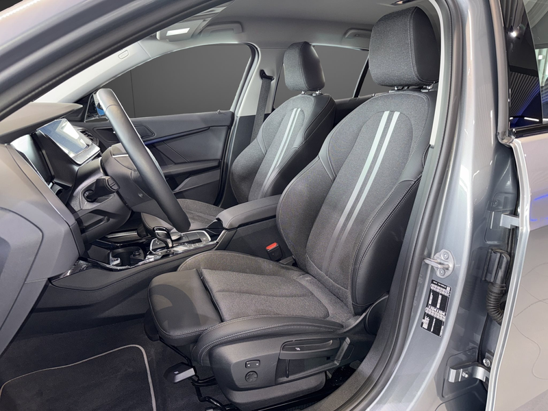 BMW 118 i 5-Türer Sport Line NP 42.219,- RFK HiFi — photo 11
