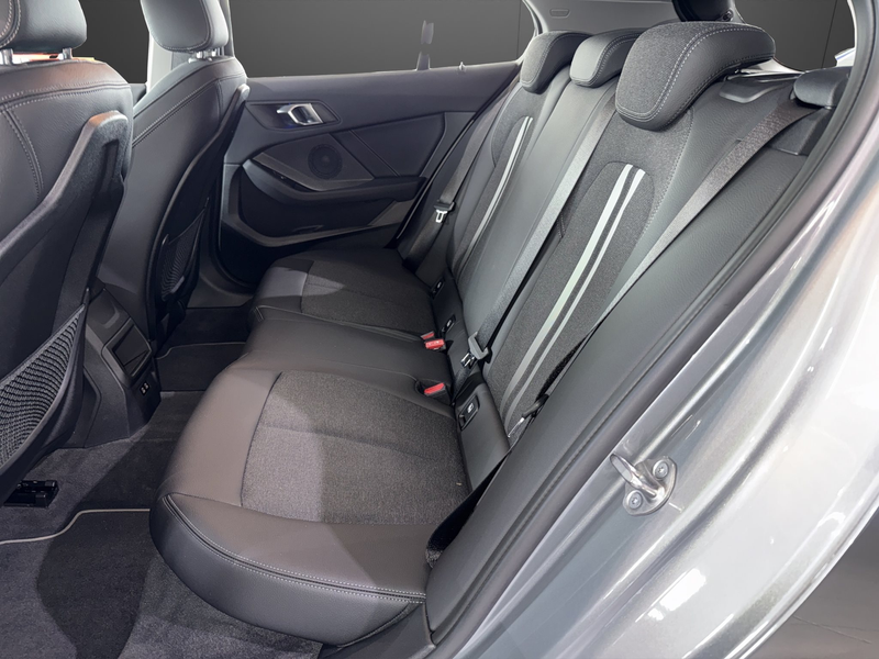 BMW 118 i 5-Türer Sport Line NP 42.219,- RFK HiFi — photo 12
