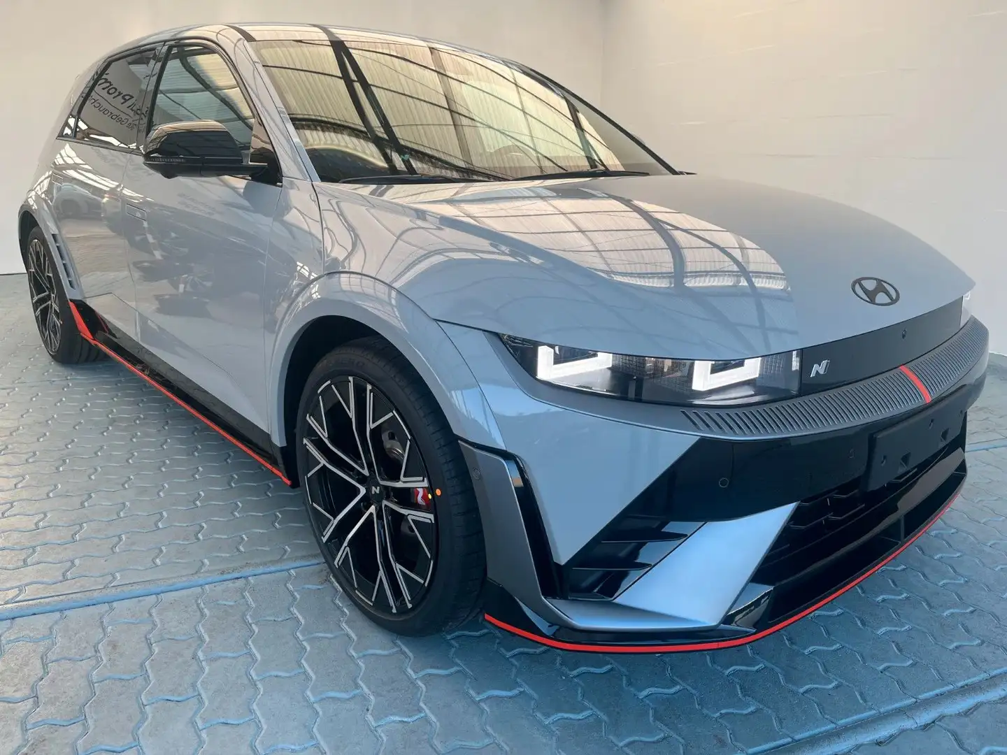 Hyundai IONIQ 5 N 84 KWH *Sitz-Paket* Gris - 1