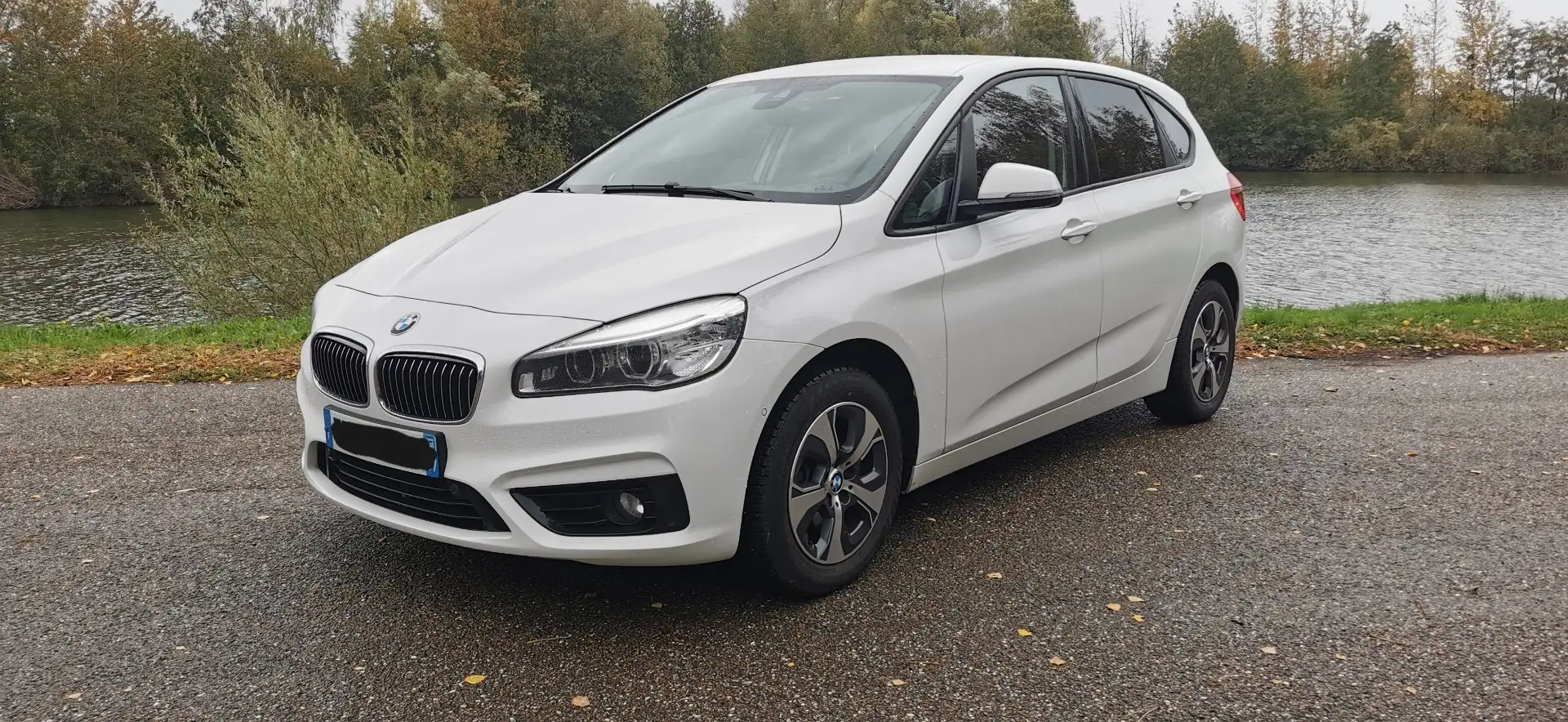BMW 218 Gran Tourer 218d 150 ch Business Design A - 1